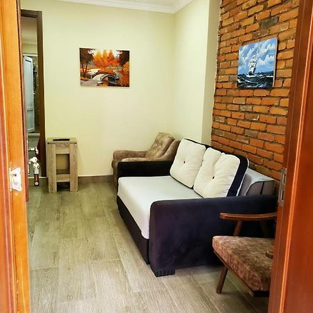 Guest House Agmashenebeli 229 Kobuleti ภายนอก รูปภาพ