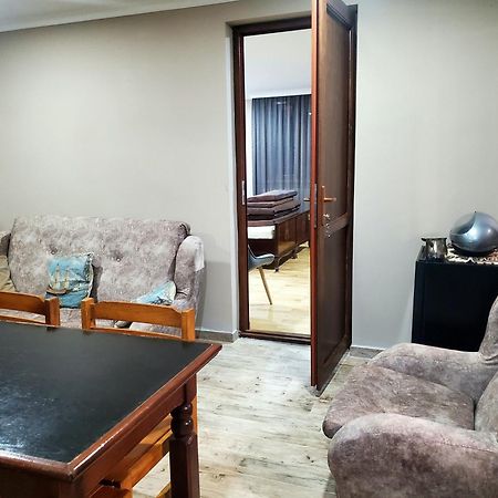 Guest House Agmashenebeli 229 Kobuleti ภายนอก รูปภาพ