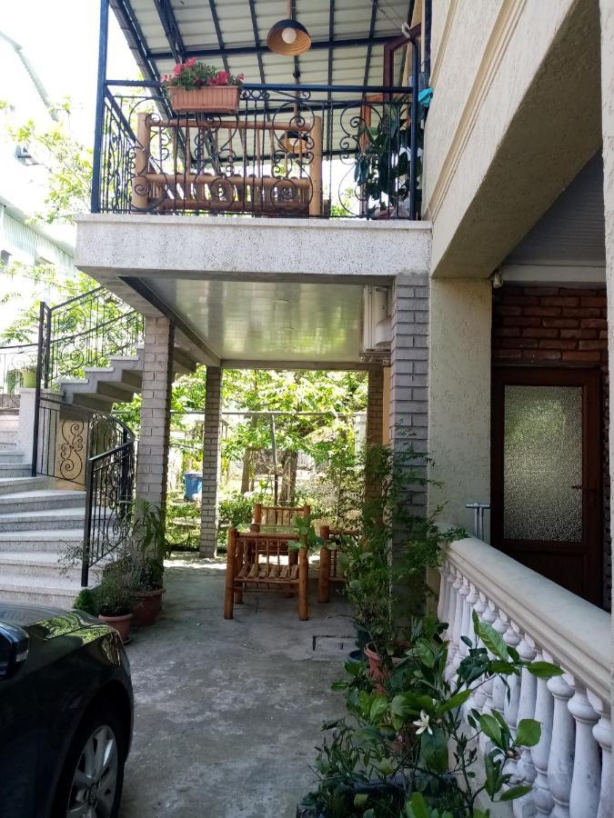 Guest House Agmashenebeli 229 Kobuleti ภายนอก รูปภาพ