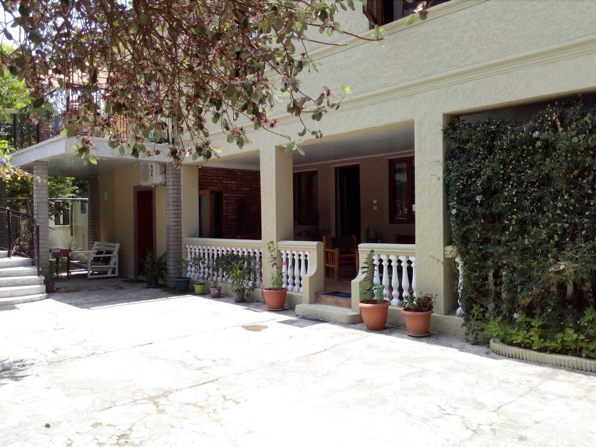 Guest House Agmashenebeli 229 Kobuleti ภายนอก รูปภาพ